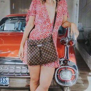 Authentic Bloomsbury GM Damier Ebene